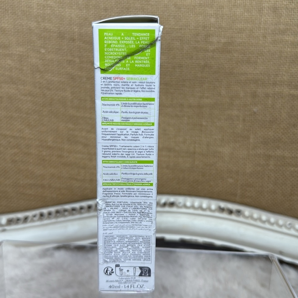 SVR Sebiaclear Creme SPF50 - Picture 3 of 6